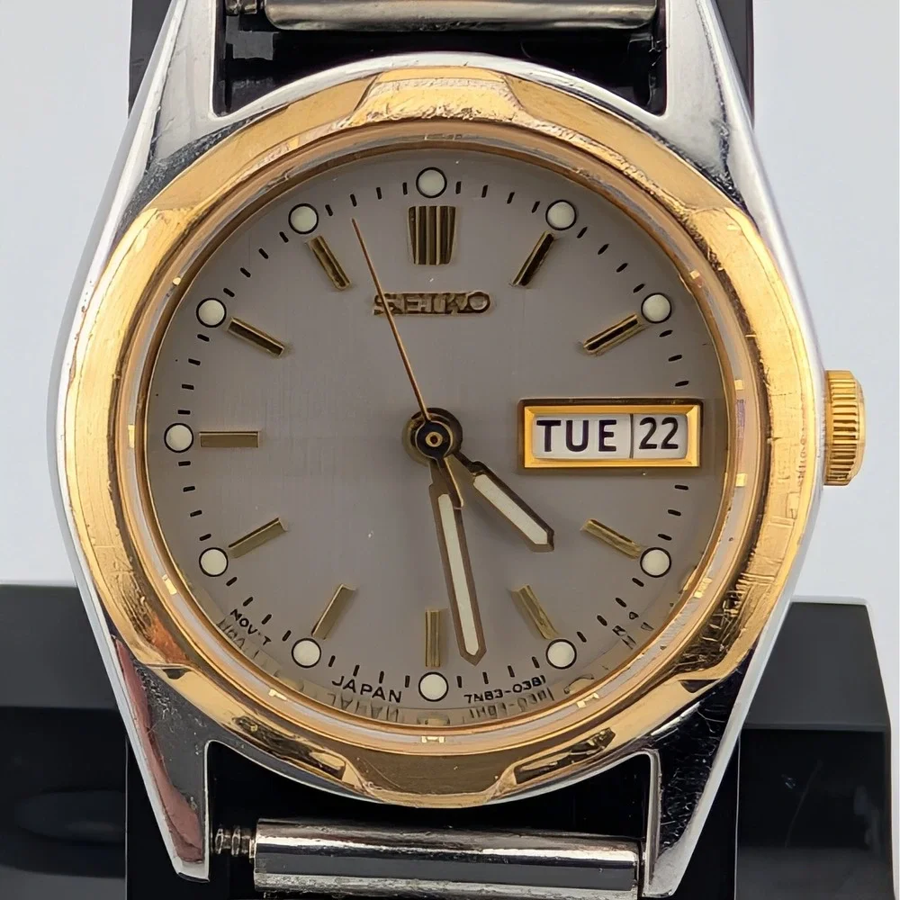 Seiko 7N83-0169 Two Tone‎ Day Date Sapphire Crystal Watch Lume